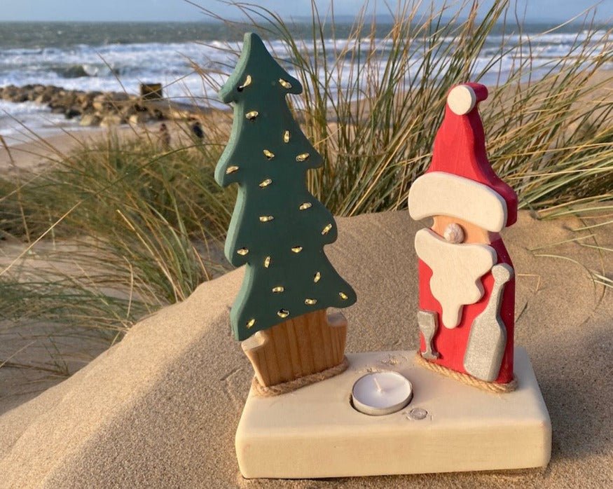 Driftcraft Christmas - Christmas Tree with lights and Santa with Prosecco - Drift Craft by Jo