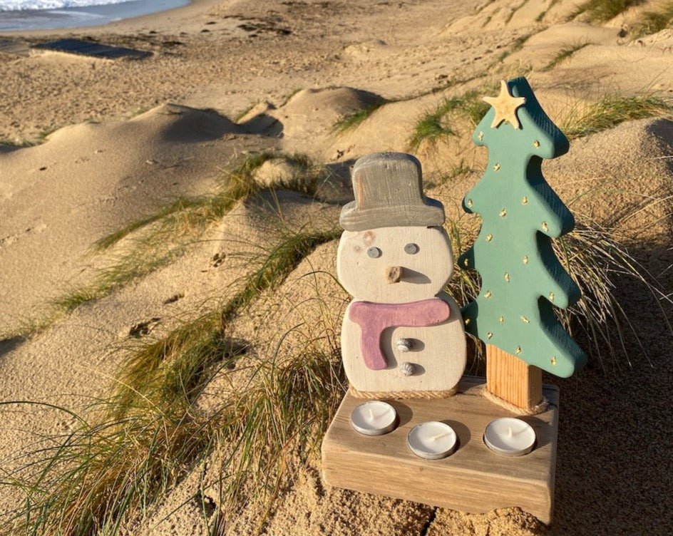 Driftcraft Christmas Tree with lights and Snowman - Purple Scarf - Drift Craft by Jo