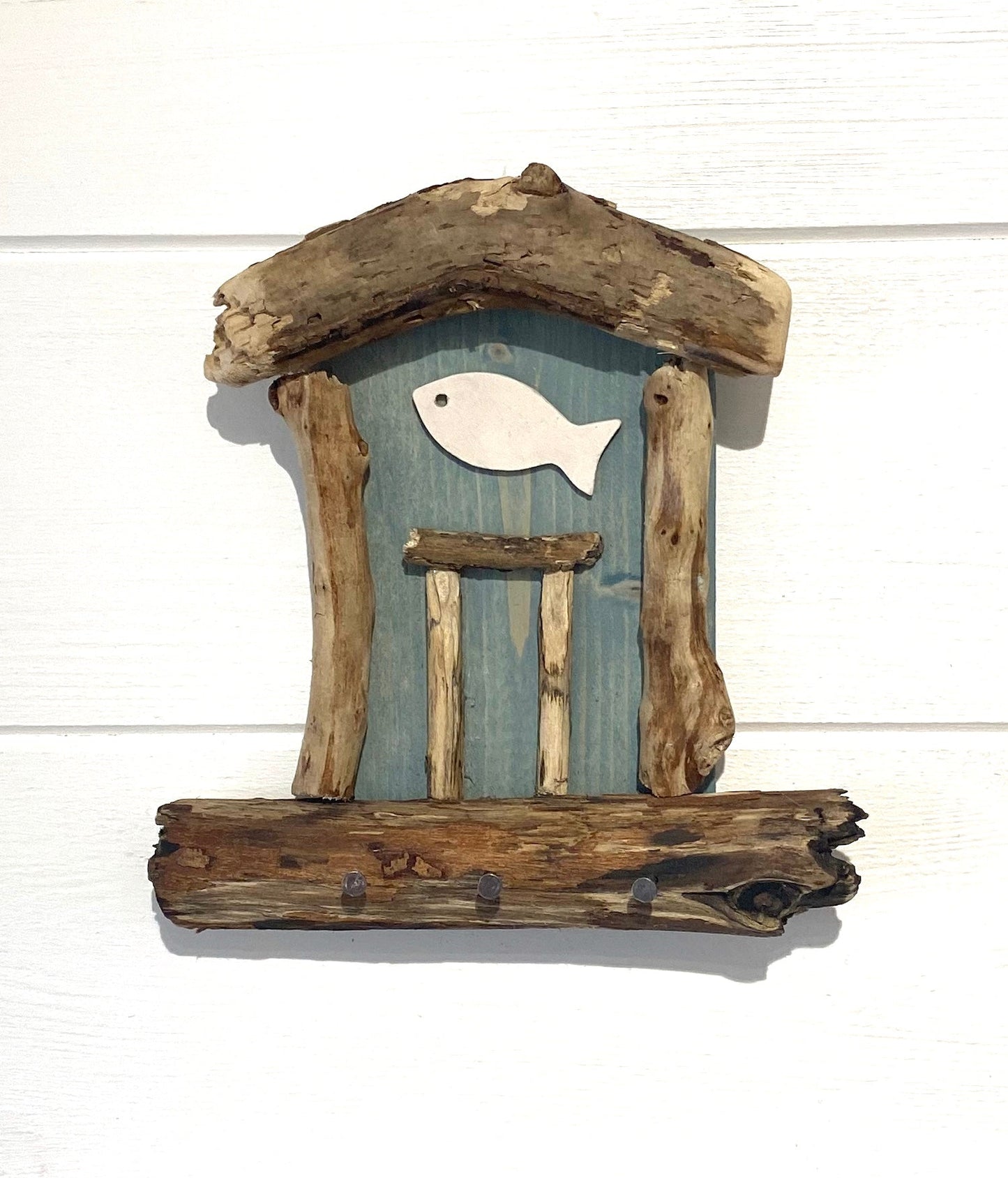 Driftwood Mini Beach Hut with Key Hooks - Drift Craft by Jo
