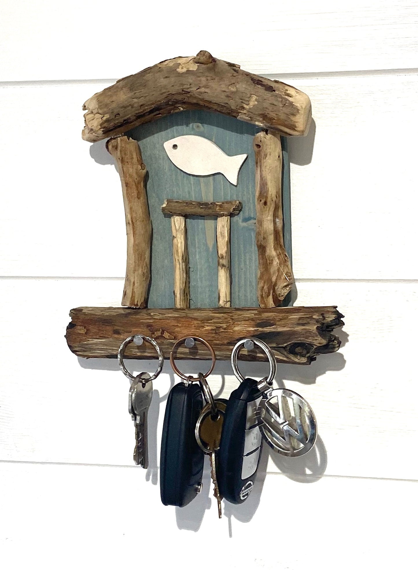Driftwood Mini Beach Hut with Key Hooks - Drift Craft by Jo