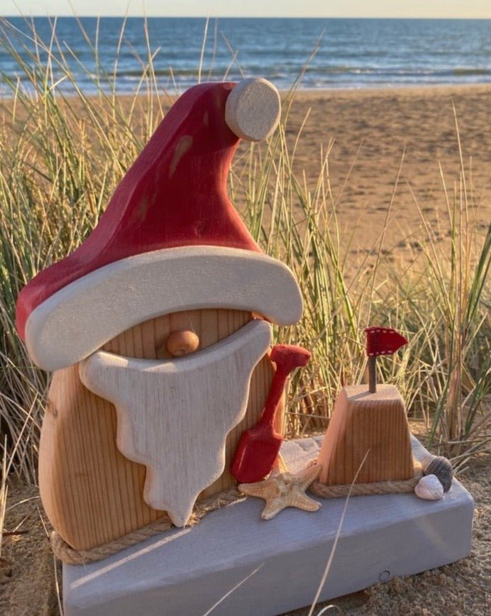 Driftcraft Christmas - Santa Building Sandcastle - Drift Craft by Jo