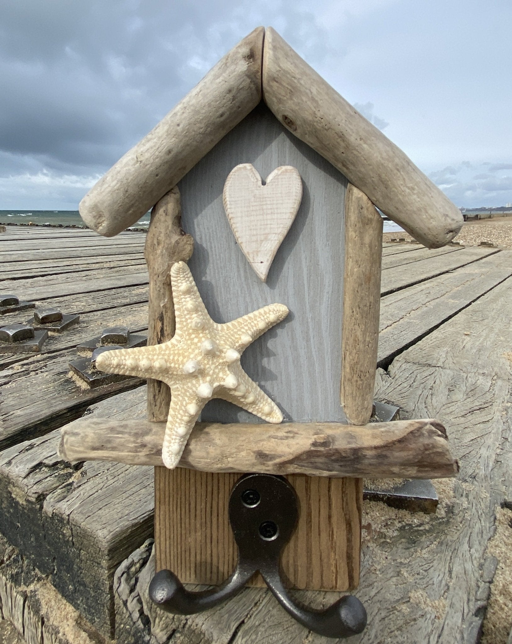 Driftwood Beach Hut Hook with Starfish & Heart - Light Blue - Drift Craft by Jo