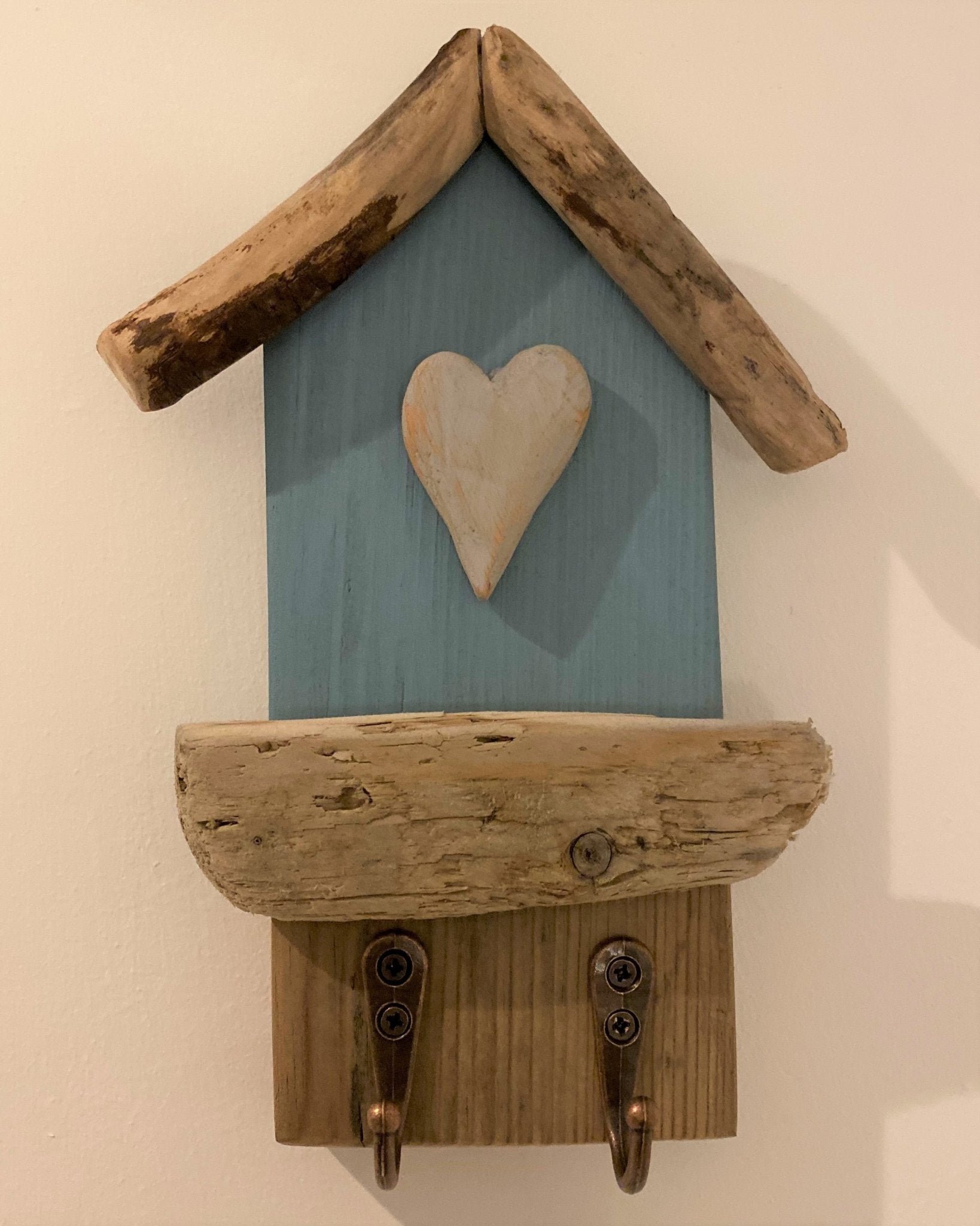 Driftwood Beach Hut Hooks with Heart - Light Blue - Drift Craft by Jo